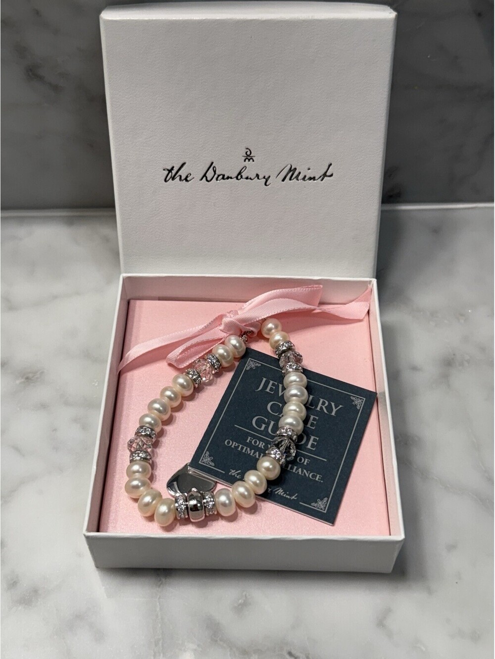 The Danbury Mint My Granddaughter Forever Pearl & Crystal Bracelet  Keepsake NIB